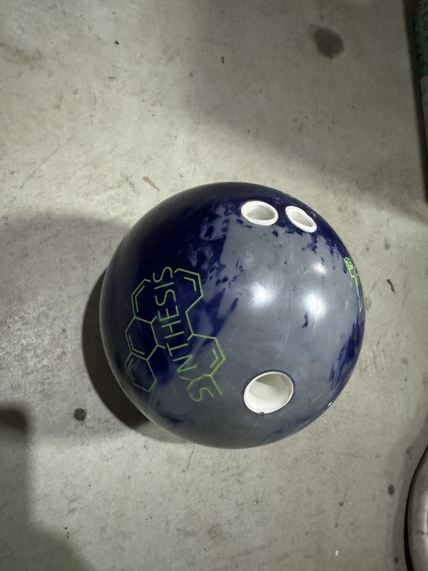 16LB Track Synthesis Bowling Ball