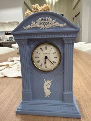 【廃盤】ウェッジウッド コーヌコピア マントルクロック 置時計 英国製 箱付 Wedgwood Mantel Millennium Clock AD 2000 Blue & White Ceramic