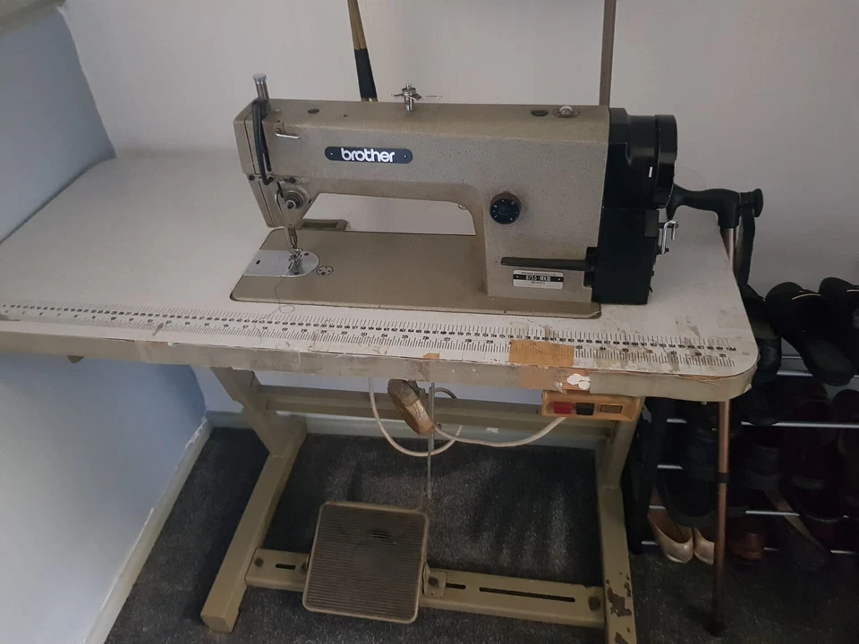 brother sewing B755-MKiii machine For Sale - Image 2 of 3