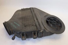 2008-17 FREIGHTLINER CASCADIA 125 DETROIT DD15 ENGINE AIR CLEANER FILTER BOX OEM