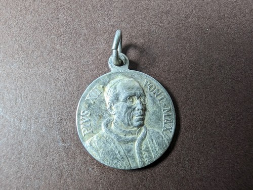 Français médaille religieuse Mary Gold Filled vintage