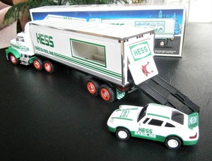 hess 18 wheeler and racer