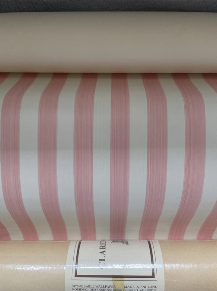 Papel tapiz vintage Clarence House a rayas rosas y blancas Foto 3 de 3