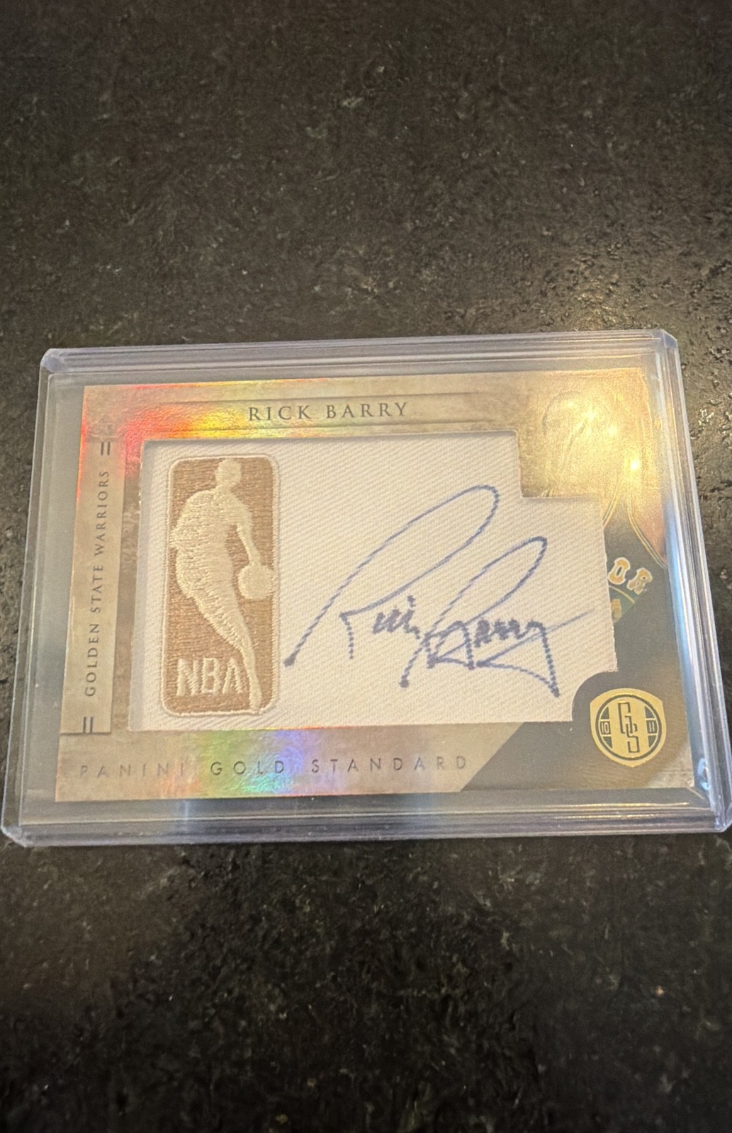 2010-11 Panini Gold Standard - Gold Nba Logoman Patch Signa Rick Barry /199 (AU) view 1
