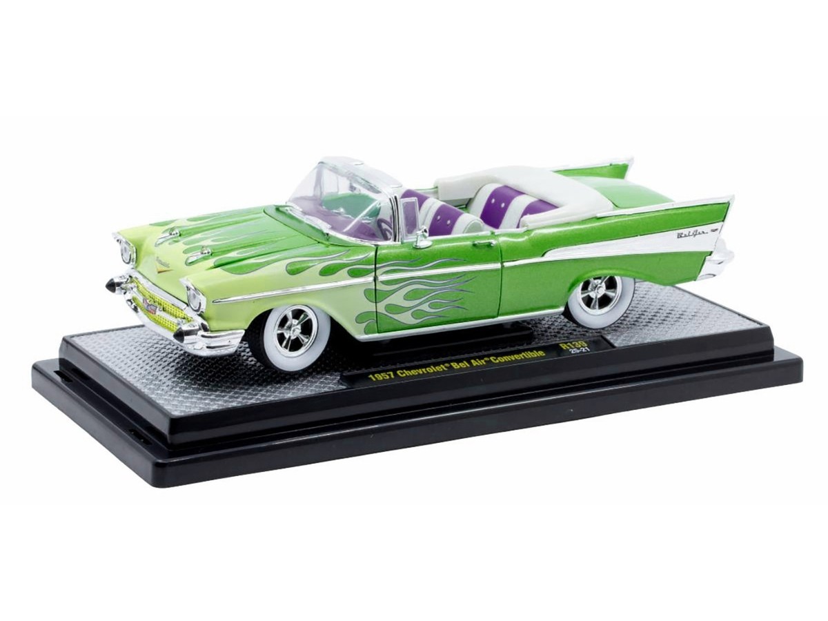 1957 CHEVROLET BEL AIR CONVERIBLE GREEN 1/24 DIECAST MODEL BY M2
