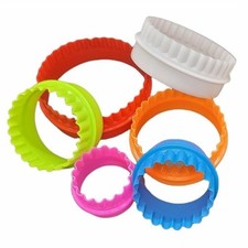 Handy Housewares 6pc Scalloped Biscuit/Cookie Dough Cutter Set, Round ...