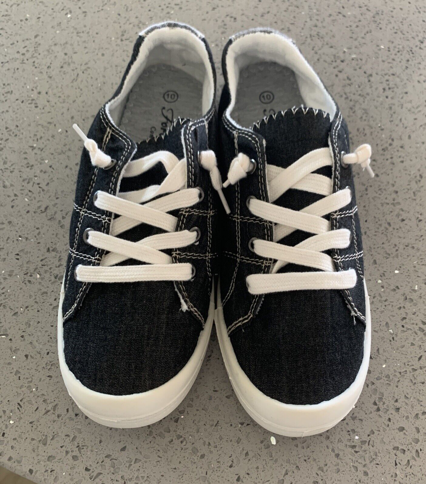 forever comfort tennis shoes