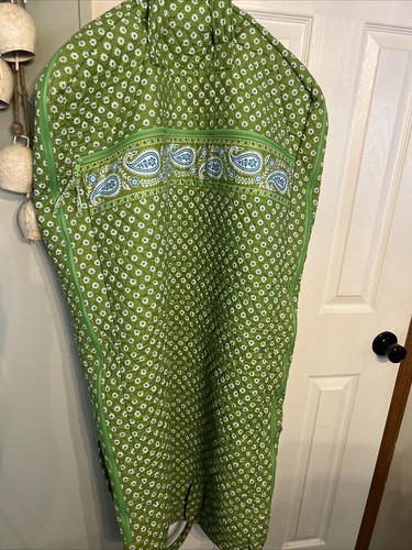 VERA BRADLEY Classic Apple Green Blue Floral Garment Bag Quilted Pattern