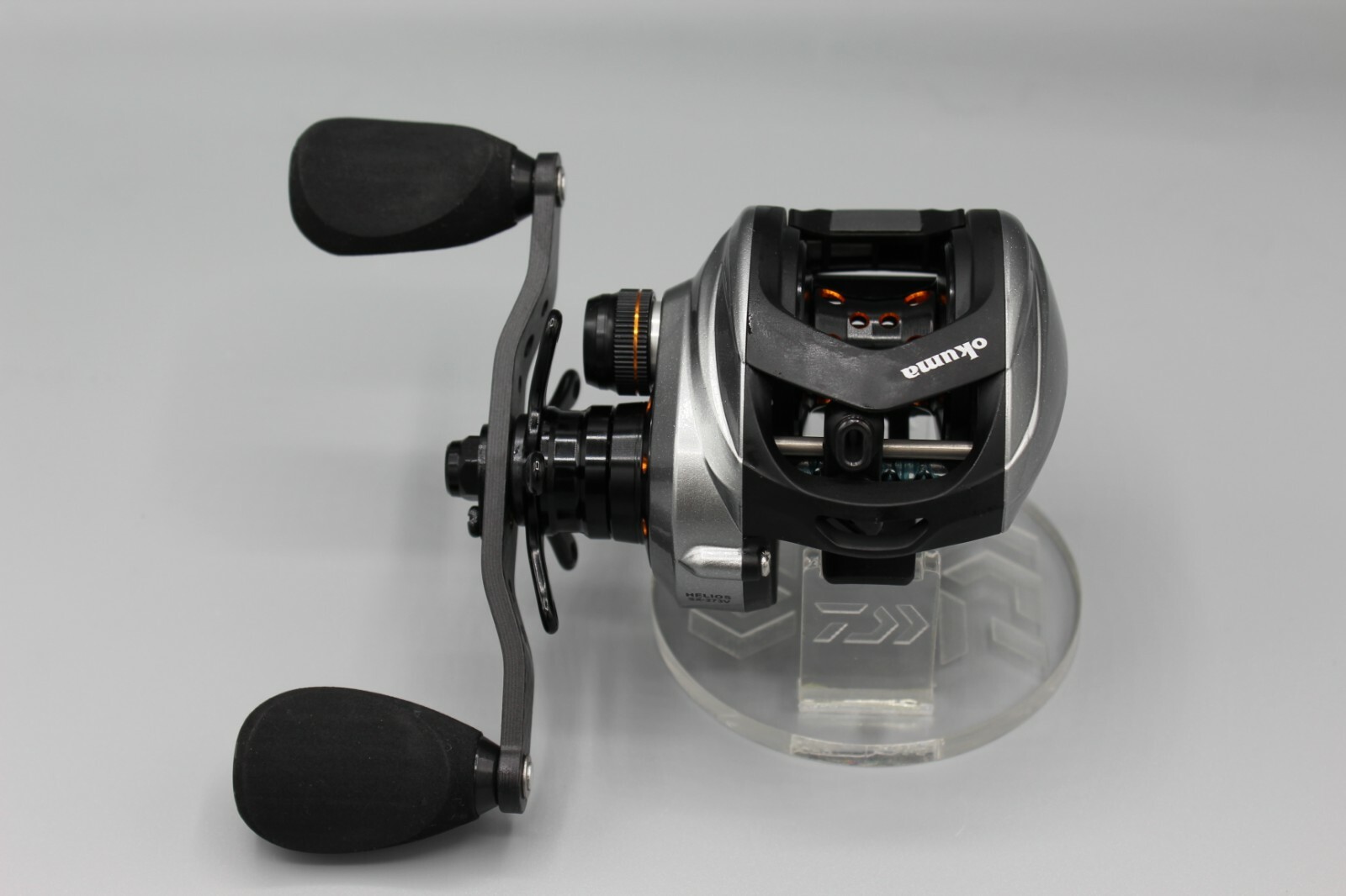 Okuma Helios HSX-273V Right Hand Casting Reel