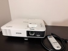Epson PowerLite 1985WU HDMI Projector 4800 Lumens 16:10 1920X1200, 2173 Lamp Hrs