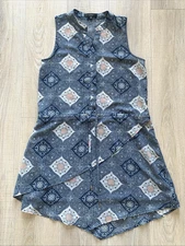 Sanctuary Clothing Sheer Shift Dress Button Sleeveless Blue Print Sz XS