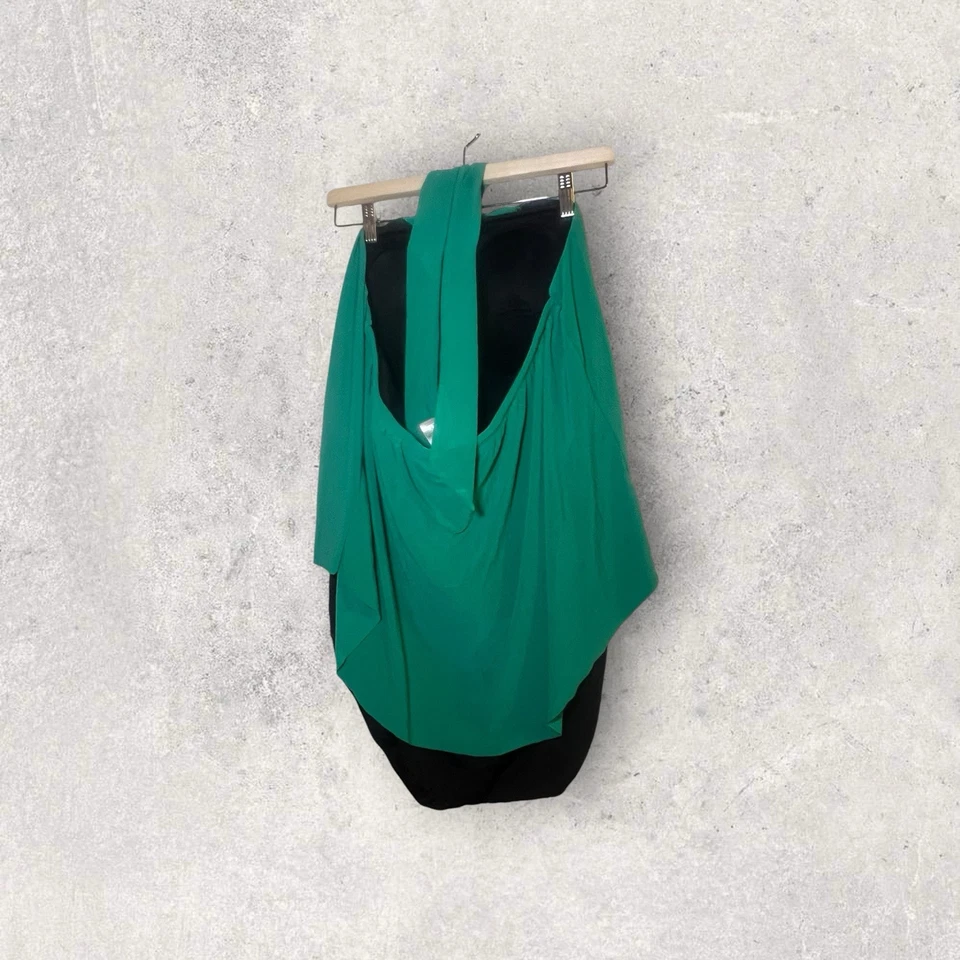 Traje de baño halter verde cuello alto Venus para mujer pañuelo PLUS talla 24 Foto 3 de 4