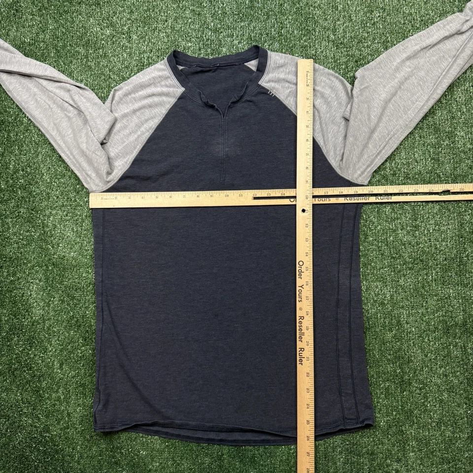 Lululemon T Shirt Men's Size M Blue Long Sleeve V Neck Performance Lightweight - Image 3 of 4