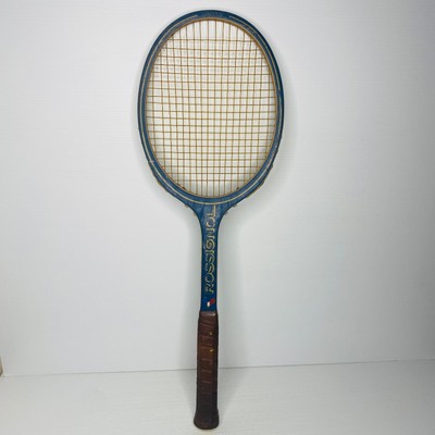 VINTAGE RAQUETTE DE TENNIS CONCORDE ROSSIGNOL EN BOIS . Excellent état