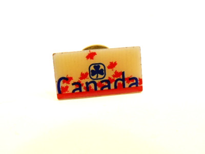 Small rectangular ''Canada'' pin