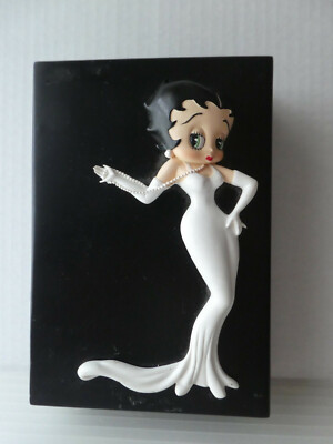 Lacquered Black Box Relief of Betty Boop White Evening Dress Collectors Edition | eBay Lacquered Black Box Relief of Betty Boop White Evening Dress Collectors Edition | eBay