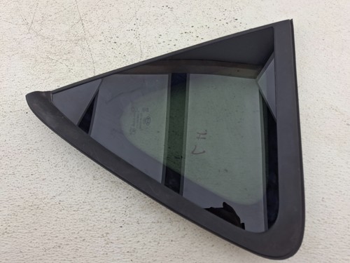 2014-2019 KIA SOUL REAR LEFT SIDE QUARTER PANEL WINDOW GLASS OEM