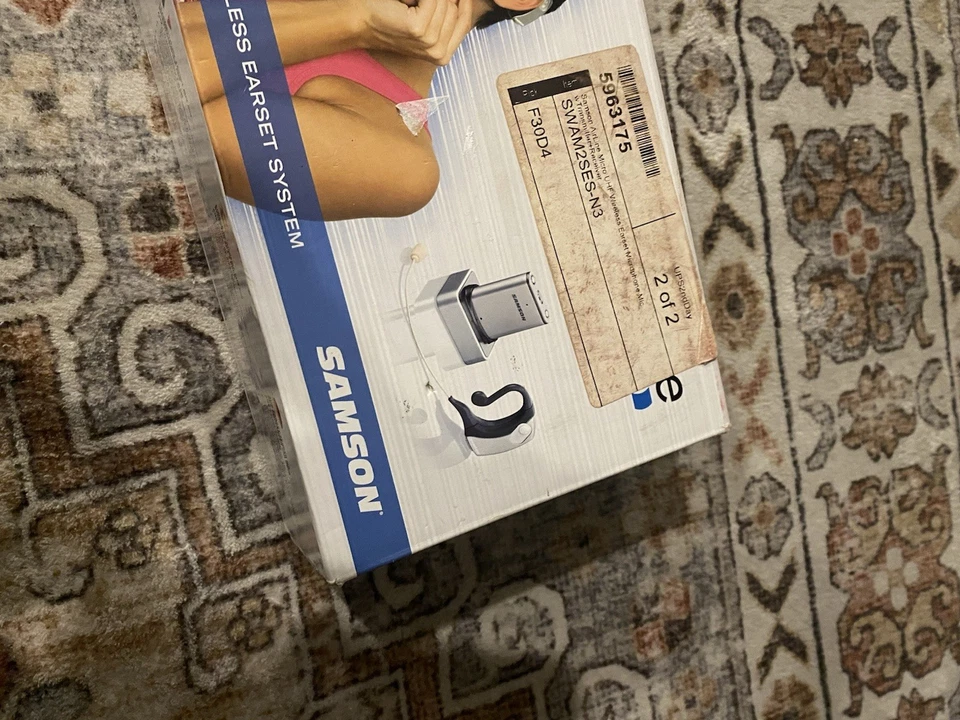 Samson Airline Micro Wireless Earset  Microphone System. AH2, AR2a - Image 2 of 4