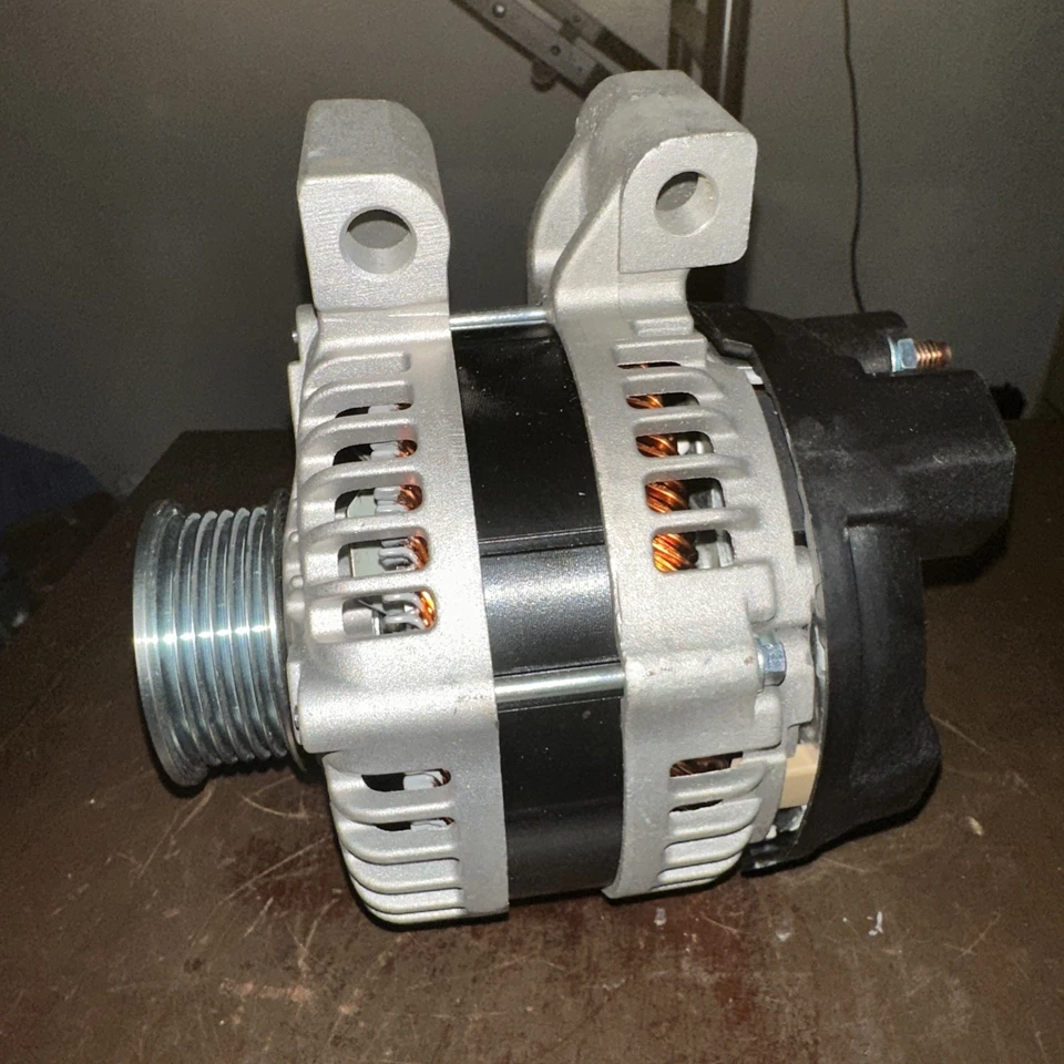 Alternador para Chevy Malibu 2008-2012 GMC Terrain 13-17 Saturn Vue Aura 08-10 Foto 2 de 4