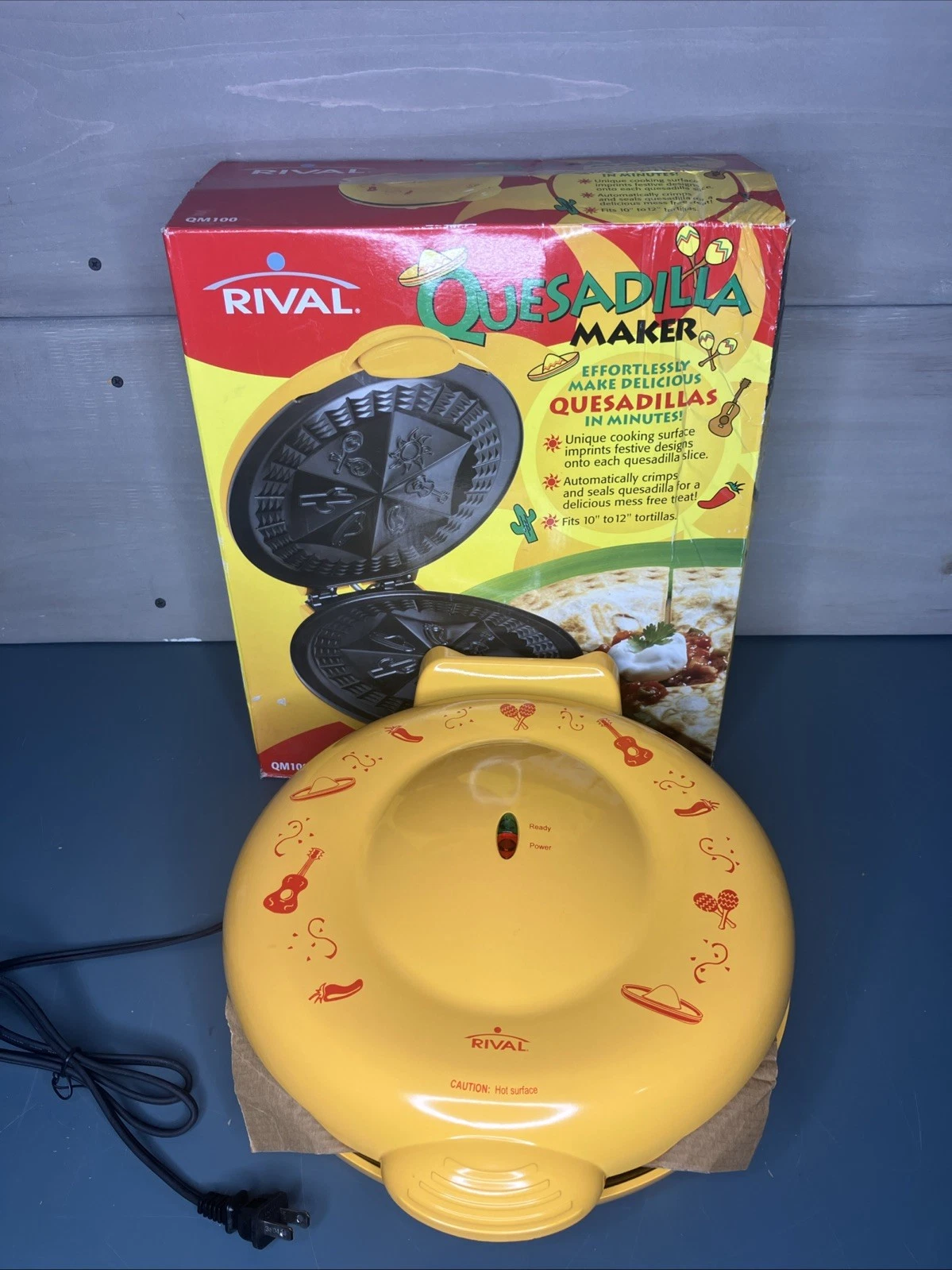 Rival QM100 Sandwich Maker/ Quesadilla Maker New Open Box