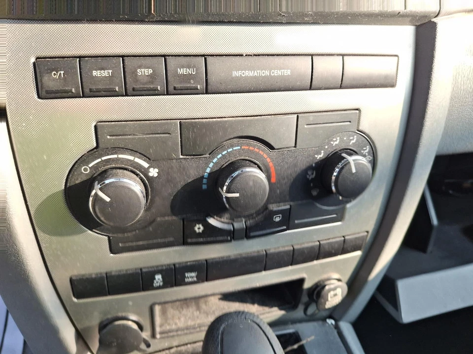 Conjunto de bomba y motor ABS usado se adapta a: Jeep Grand Cherokee 2007 montaje grado A Foto 4 de 4