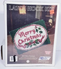 National Yarn Crafts Latch Hook Kit XR71 Merry Christmas 18in x 24in NEW