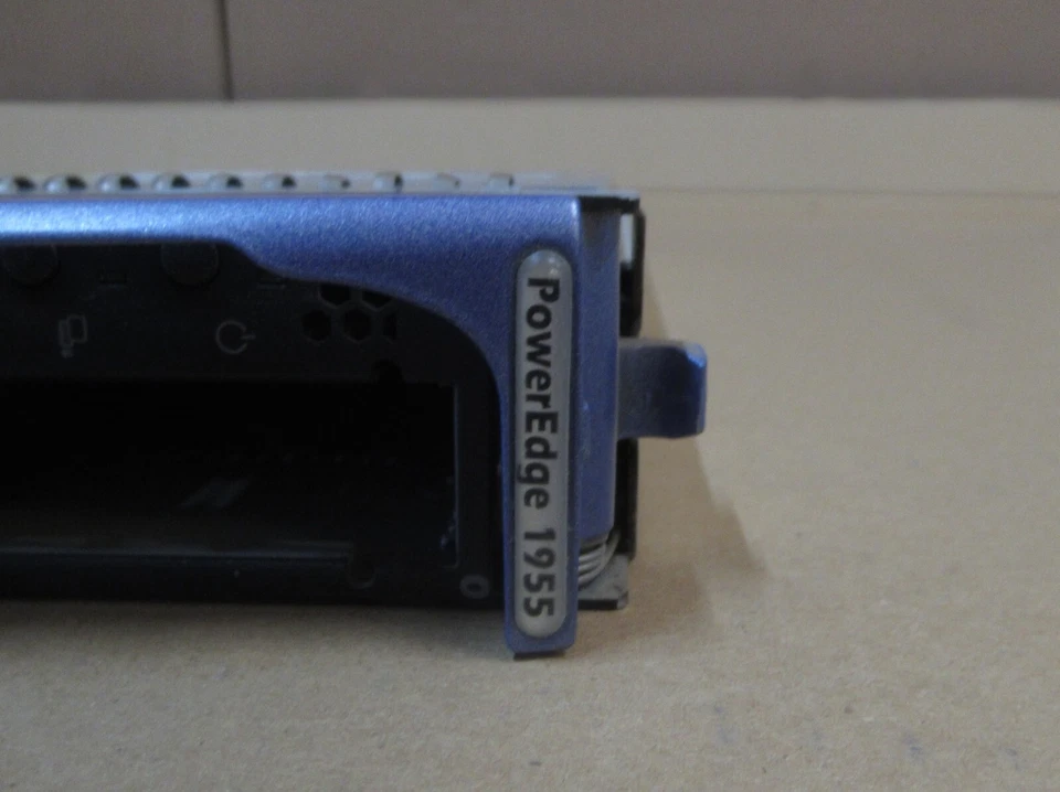 Dell PowerEdge 1955 2x Intel Xeon Dual Core 5110 1.60GHz 4GB RAM Blade Server - Image 3 of 4