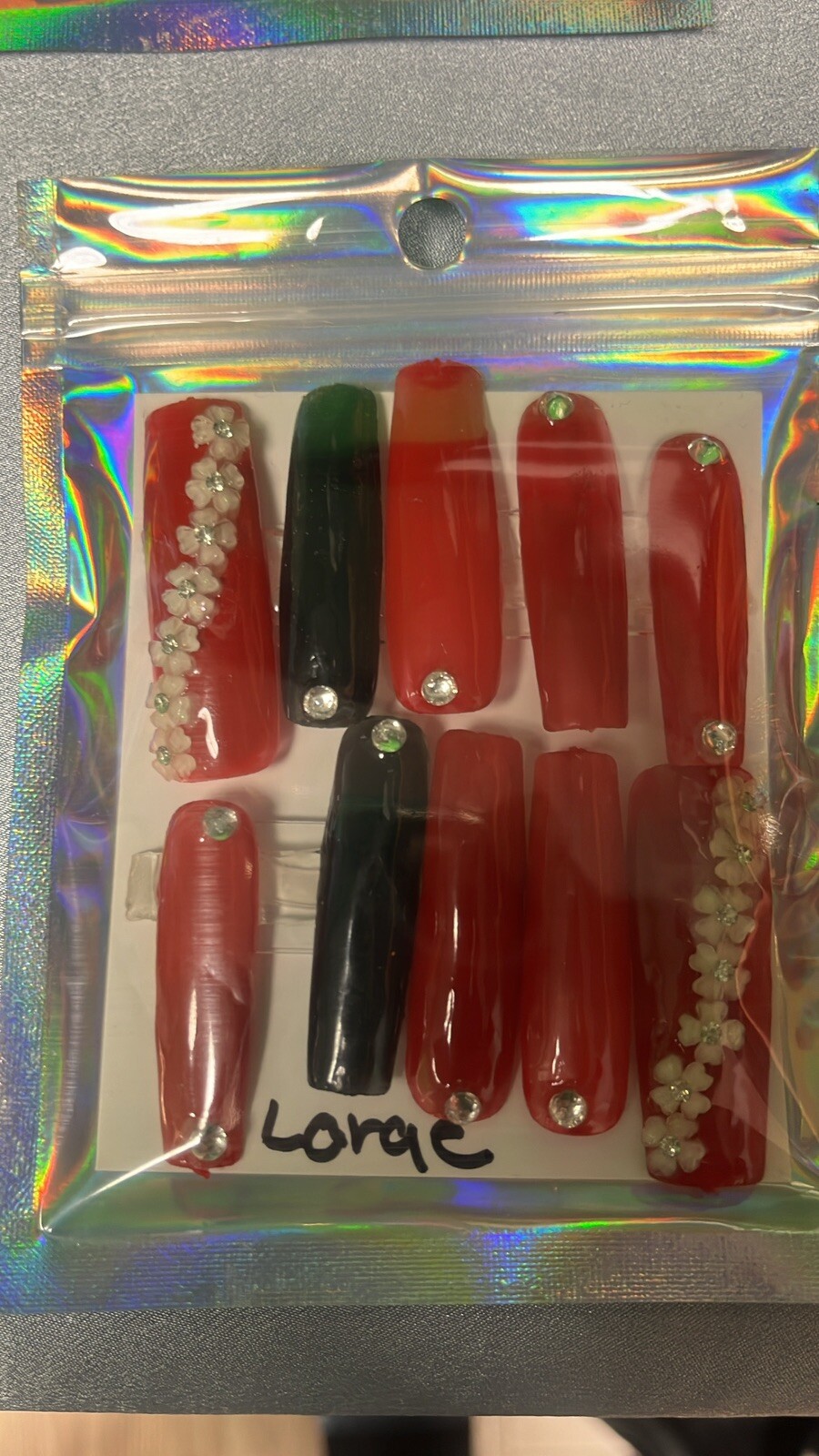 Press On Nails-image