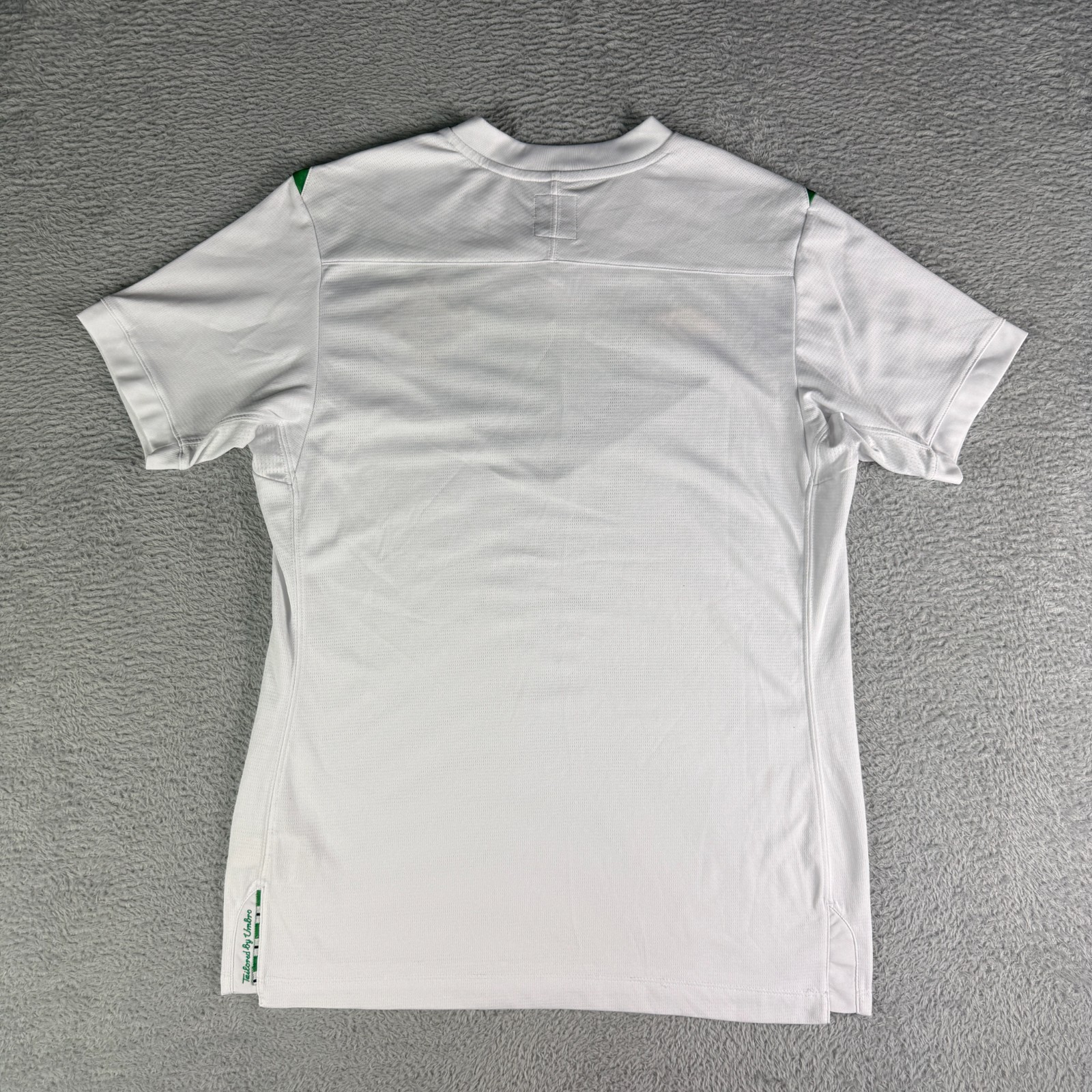 VTG Umbro Northern Ireland 2010-2012 White Green Navy Away Small Football Shirt image 3