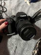 Canon EOS 2000D Digital SLR Camera 24.1MP with EF/EF-S 18-55mm Lens Black