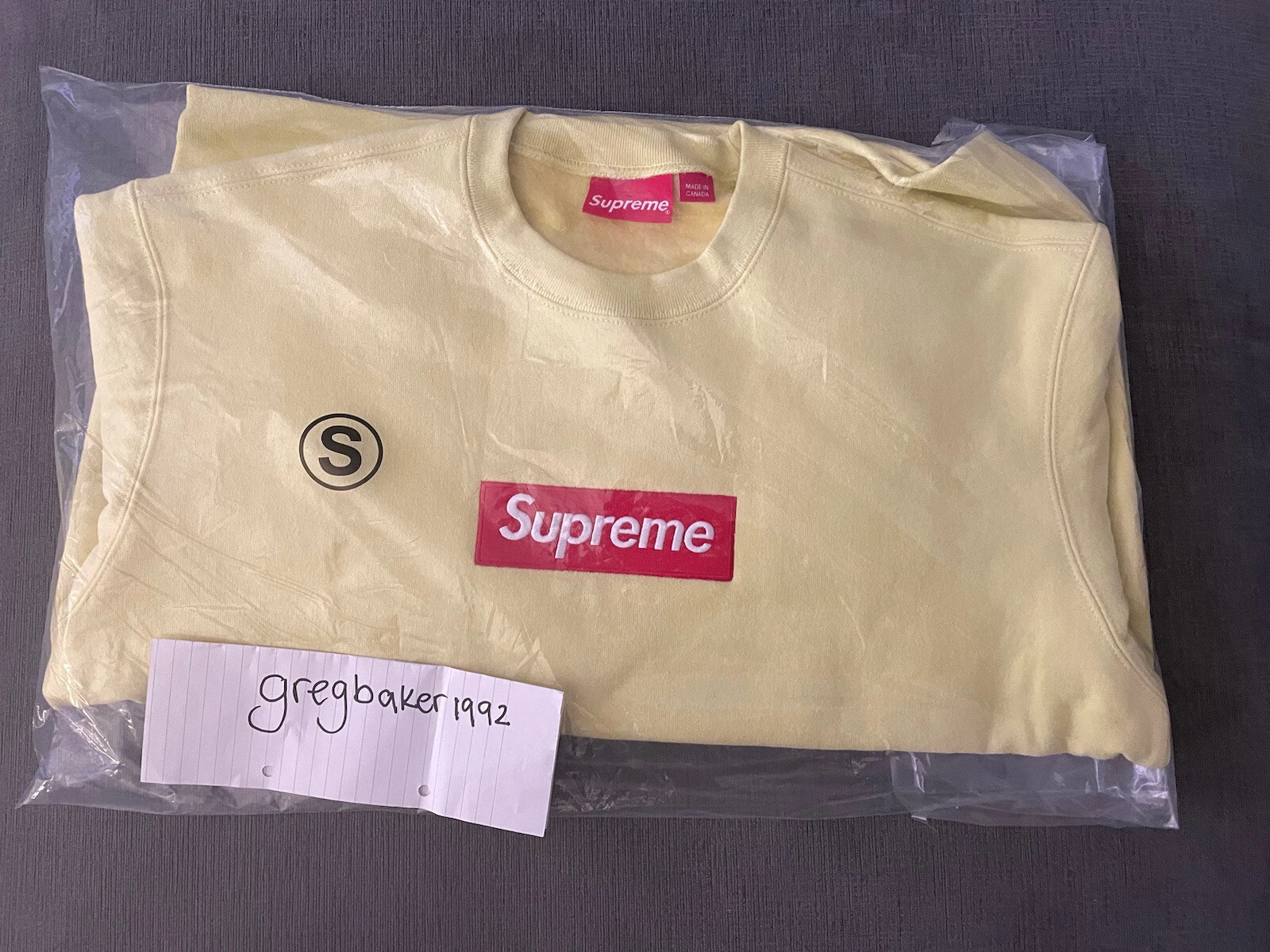 Supreme Box Logo BOGO Crewneck jaune FW22 PETIT.