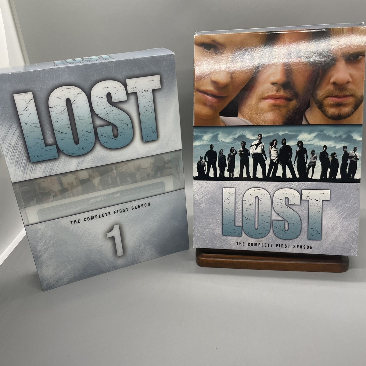 Lost: the Complete First Season (DVD, 2004)