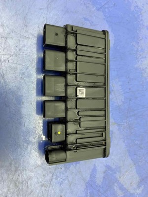 2018 - 2020 BMW M550I G30 OEM INTERGRATED POWER SUPPLY CONTROL  