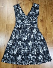 TRULLI Dress Women XS Black White Stretch Zip Sleeveless V-Neck Lined Upper