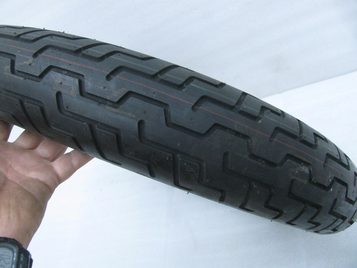 New Harley Davidson Dunlop D404F Front Tire 110 / 90 - 18