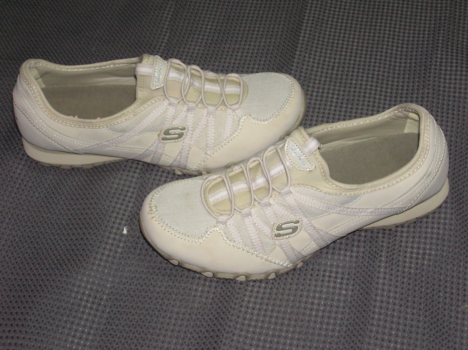 Gorgeous Skechers Sneakers Uk7 Rose Gold metallic classics MS008
