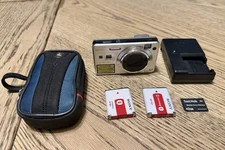 Sony Cyber-Shot DSC-W150, Zeiss Vario Tessar Lens, 2 Batteries, Charger, Memory