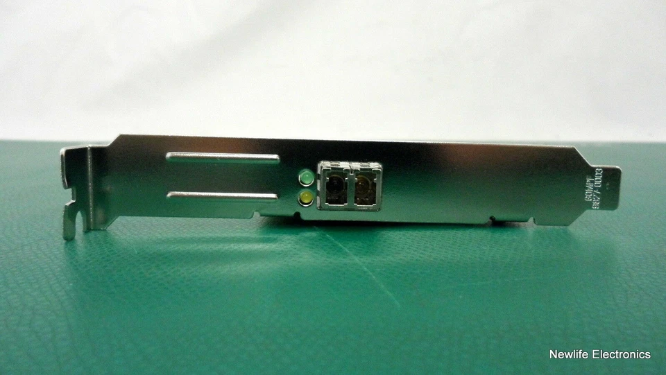 HP 397739-001 4Gb PCIe x4 FC HBA FC2142SR A8002-60001 (Low-profile) - Image 3 of 4