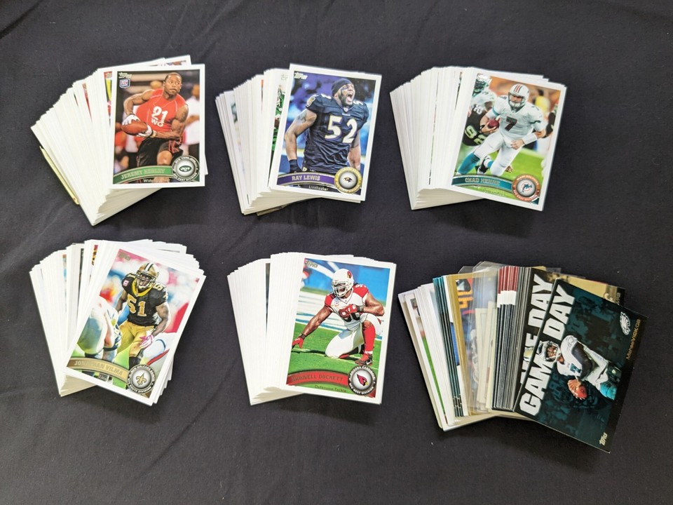 2011 Topps Football Base Cards and Inserts - - - Pick A Card - - -
