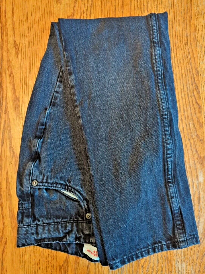 Jeans Levi’s 502 Regular Taper Talla 14 Reg 27x27 Negro Rojo Pestaña Usados en Excelente Condición Foto 3 de 4