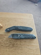 Vtg Used Ardell Swivel Carpet Knife with 7 Blades #77-7000 + Stanley 10-299.