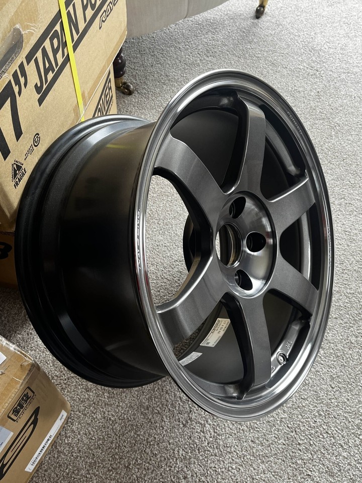 RAYS VOLK TE37SL SAGA BRAND NEW BOXED PG (PRESSED GRAPHITE) STICKERS