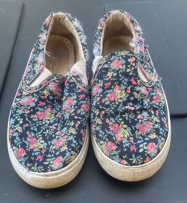 Girl Shoes