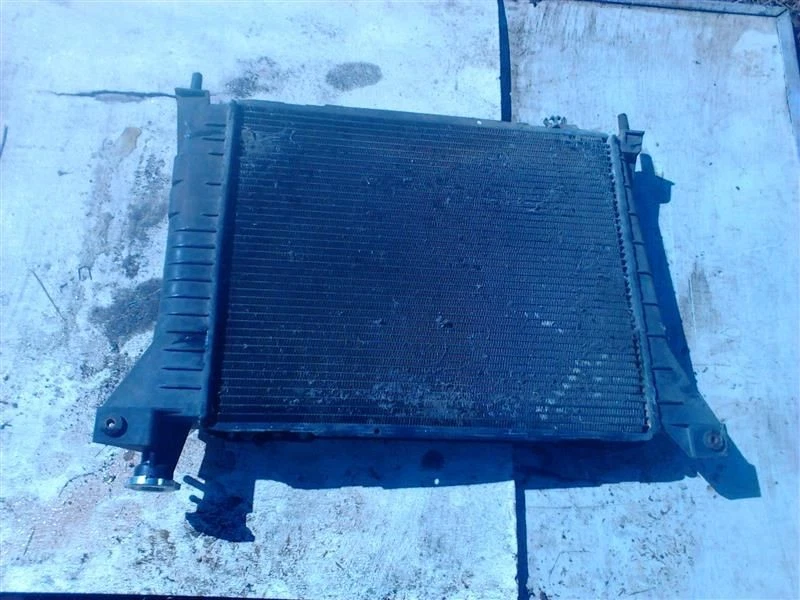 Radiator 6-183 Fits 88-90 AEROSTAR 180397 - Image 2 of 2