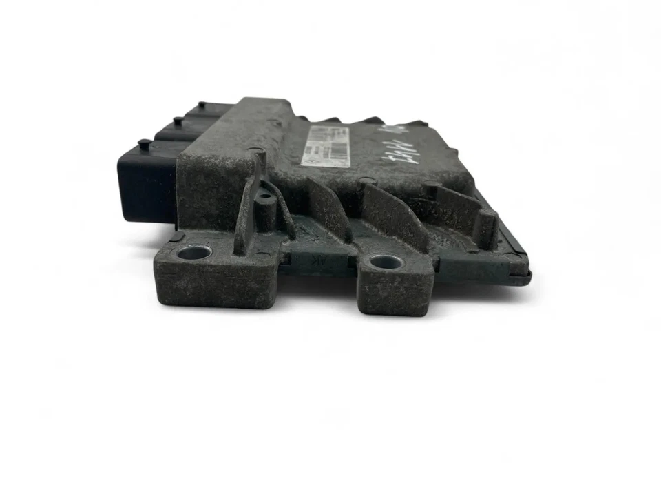 OV1147 RENAULT Engine Control Unit ECU S180042157A - Image 4 of 4