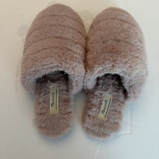 Madewell Woman's House Slippers Faux Fur Pink Slipper 6M