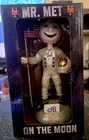 Mets MLB Mr. Met On the Moon Baseball Collectible Figure Age 8+