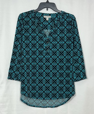 Dana Bushman Women s 3/4 Sleeve V-Neck With 4-Button Geometric Print Top Size M