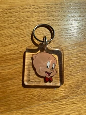 Vintage 1975 Looney Tunes Porky Pig Collectible Keychain Warner Brothers