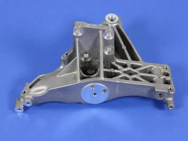 OEM NEW Mopar 2012-2017 Fiat 500 Alternator And Compressor Bracket 68081721AA